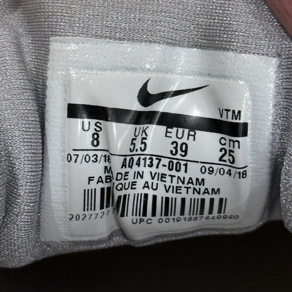 Nike Air Max 97 SE Metallic Gold Silver Vast Grey Women's 8 - Picture 9 of 9